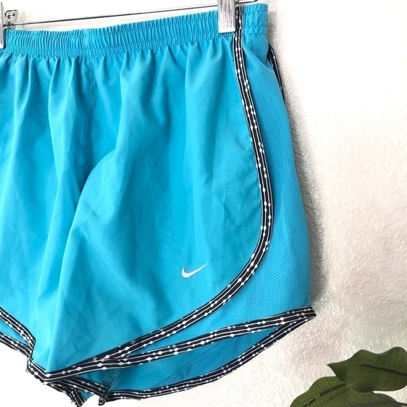 NWT Nike Dri-Fit Running Shorts - Picture 4 of 6